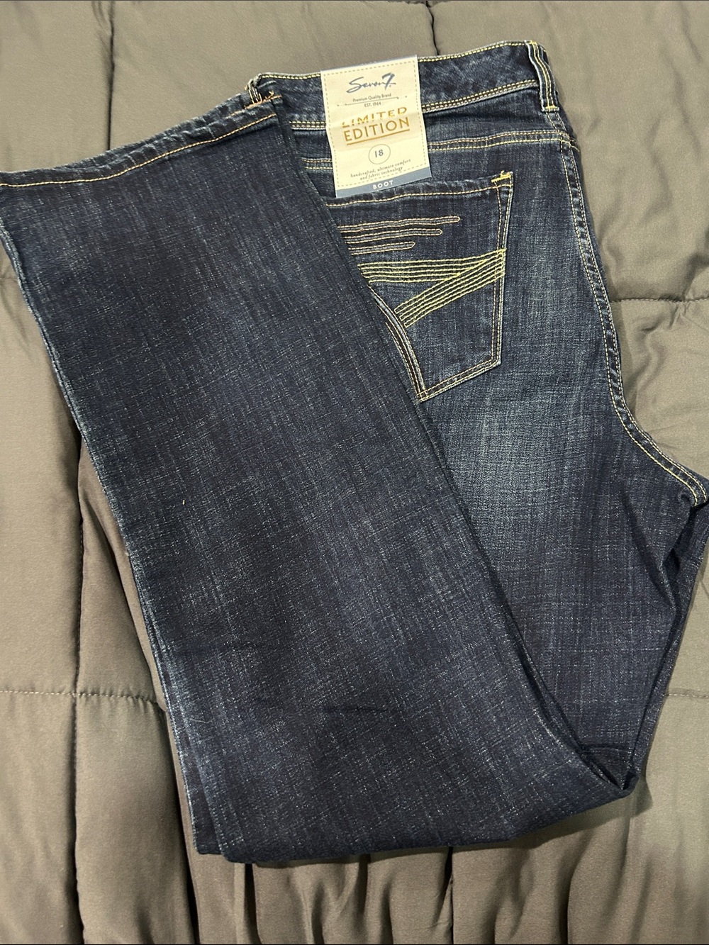 Seven7 Women’s Dark Blue Bootcut Jeans with Contrast Stitching - Picture 3 of 10